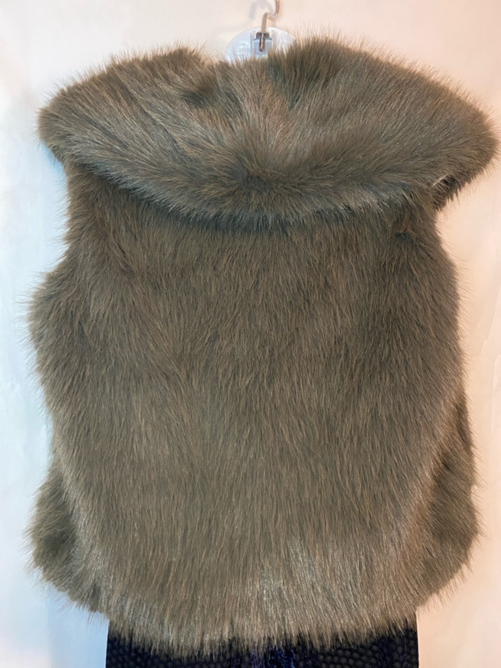 Plush Faux Fur Vest in Taupe - Picture 5 of 11